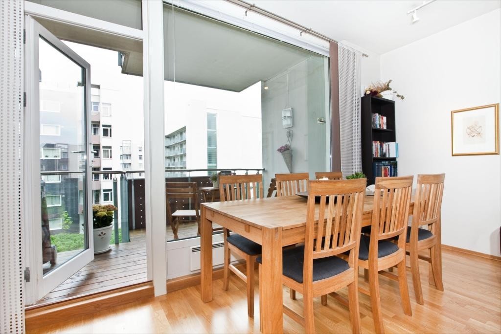 Stue/Balkong Galleribilde