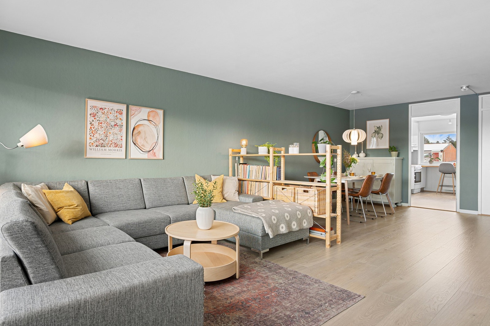 Velkommen til Skogmusvegen 26F - Presentert av EiendomsMegler1 ved Mathias Åsvang. Galleribilde