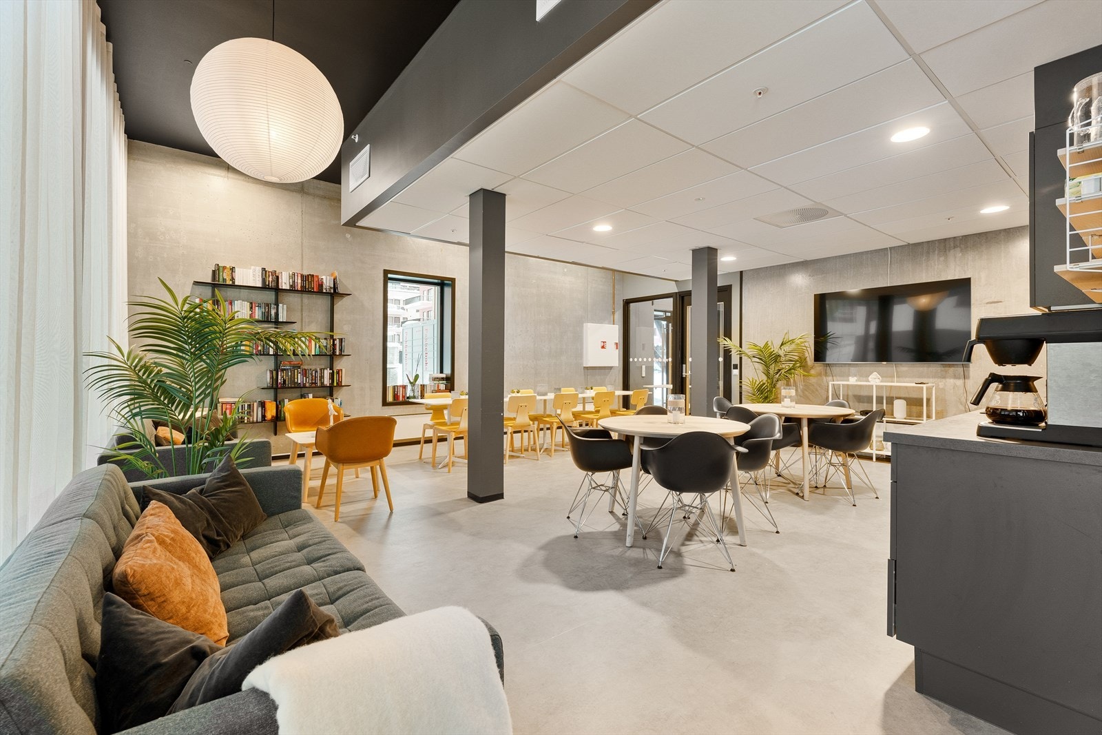 Det er etablert felleslokale m. nabolagsvertnabolagsfunksjoner.| Galleribilde