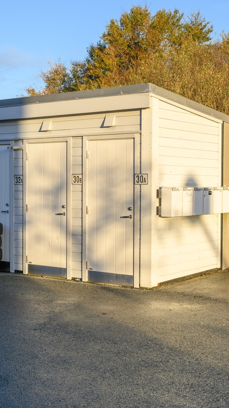 En utvendig bod på 5 m² gir ekstra lagringsplass. Galleribilde