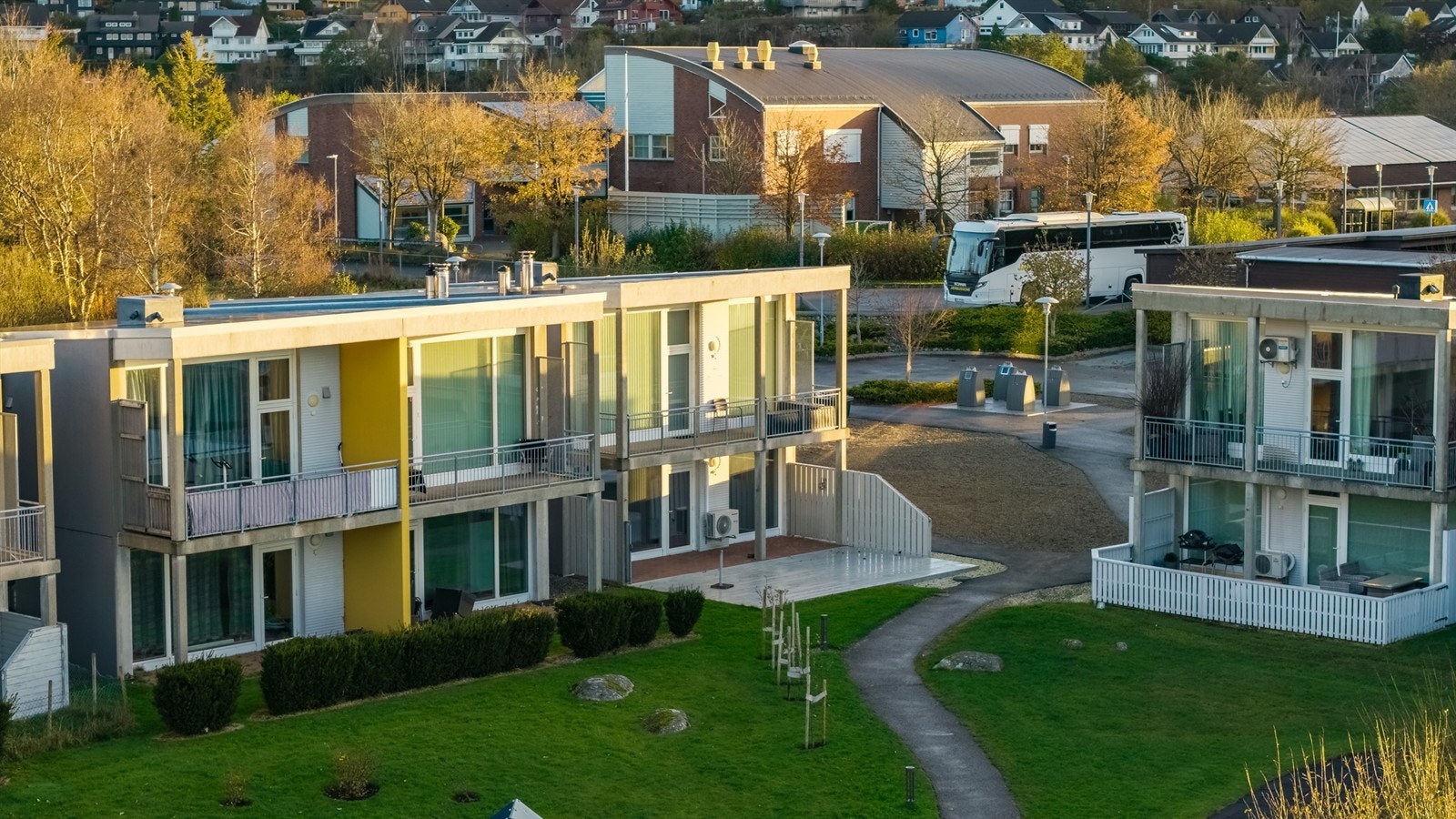 Med kun få minutters gange til Lye skule for 1. til 10. trinn er hverdagslogistikken enkel. Galleribilde