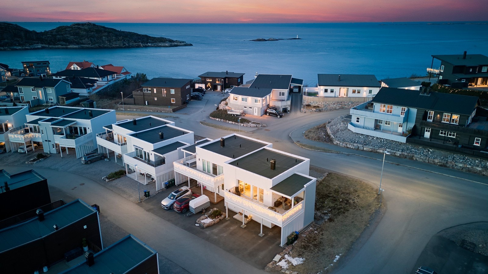 Tomannsboligen har flott beliggenhet på populære Draget i Kristiansund. Galleribilde