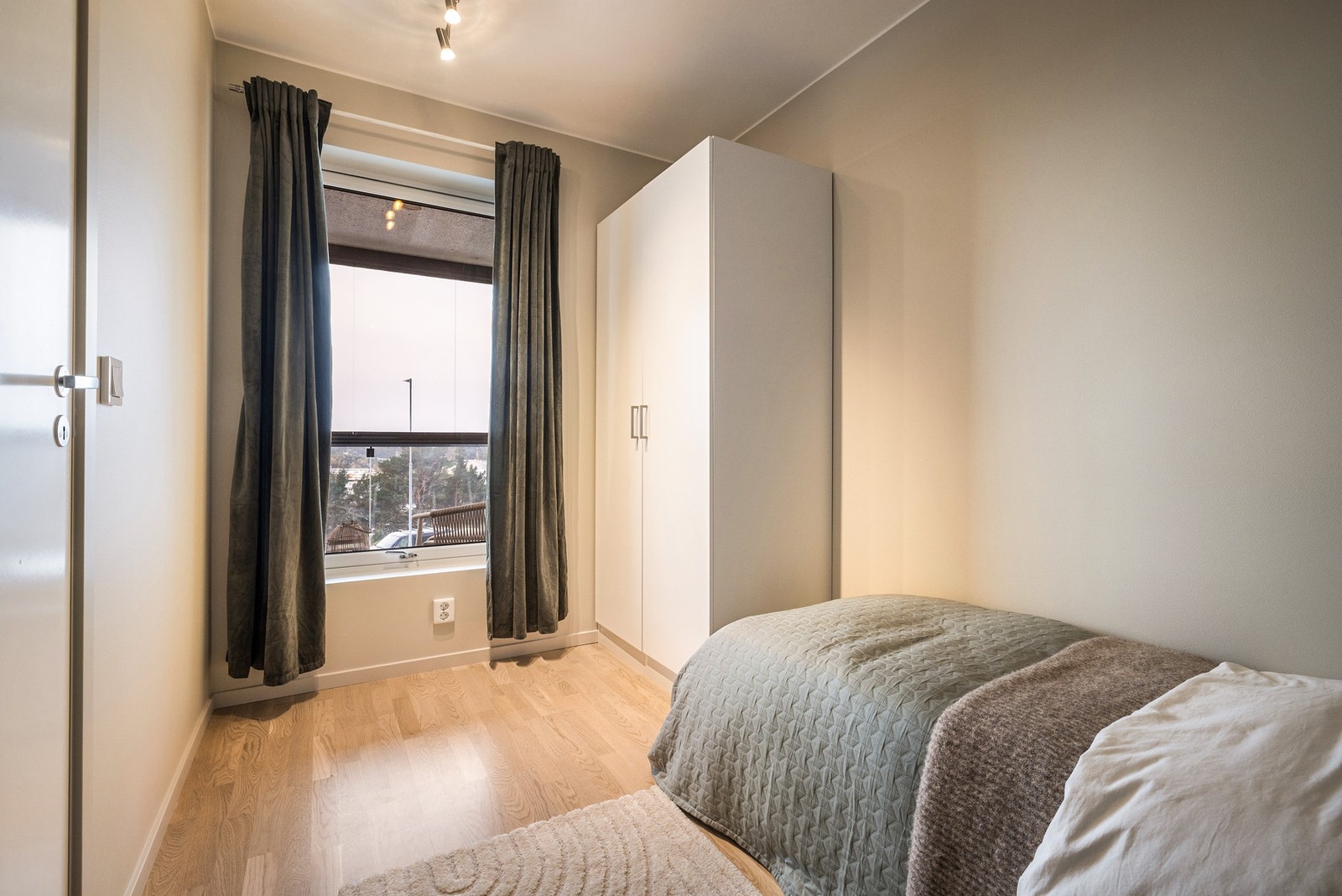 - Begge soverom leveres med garderobeskap - Galleribilde