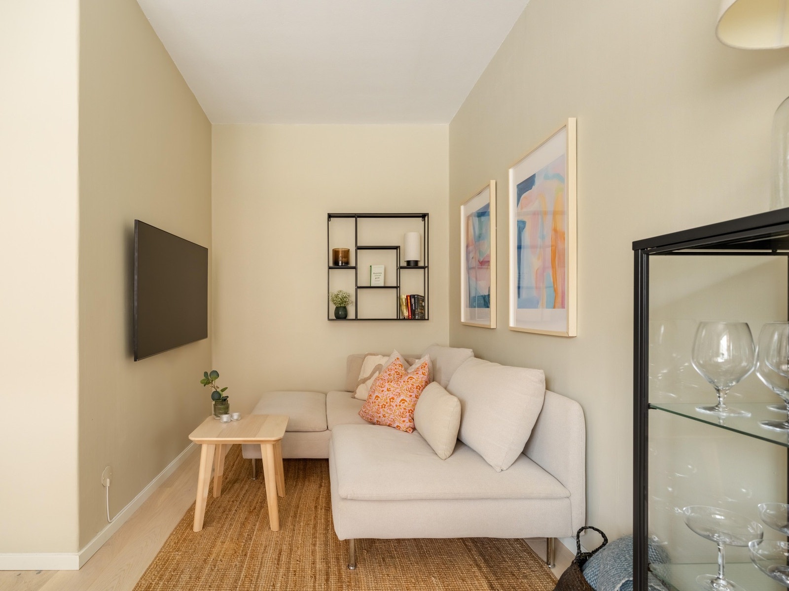 Her kan du ha TV-kroken. Praktisk, eller hva? Galleribilde