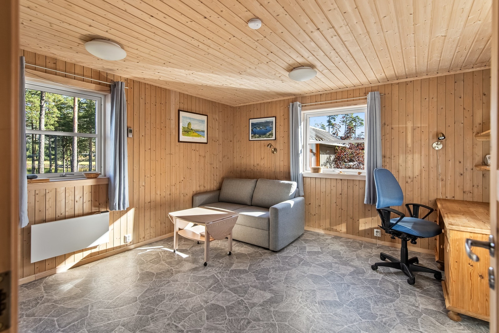 God plass til gjester (godkjent til varig opphold) Galleribilde