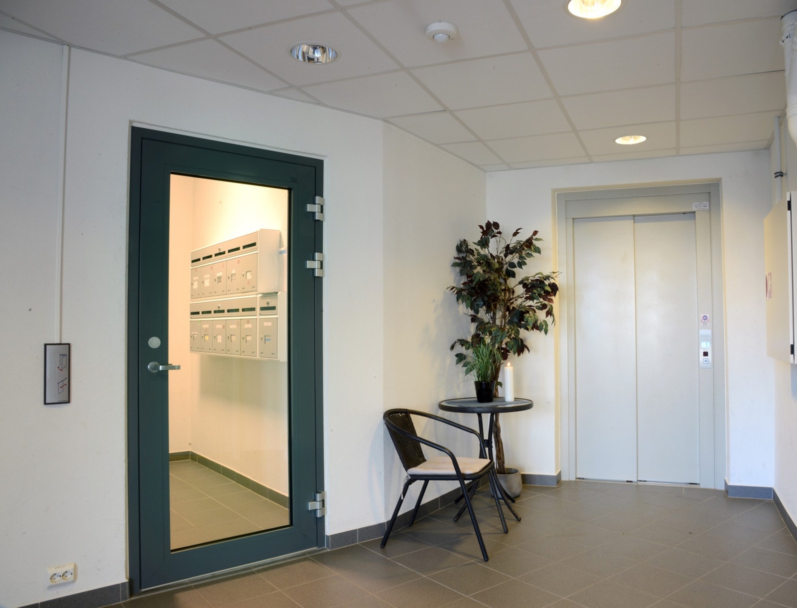 Her kan du ta heis rett ned til parkeringskjelleren. Galleribilde