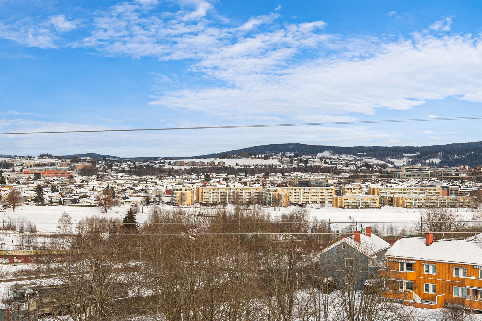 Leiligheten kan skilte med fine utsiktsforhold. Galleribilde