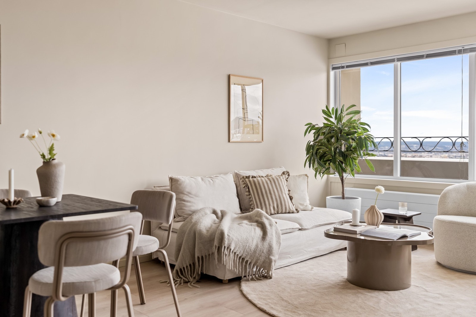 Her har du varmtvann og fyring inkludert i felleskostnadene! Galleribilde