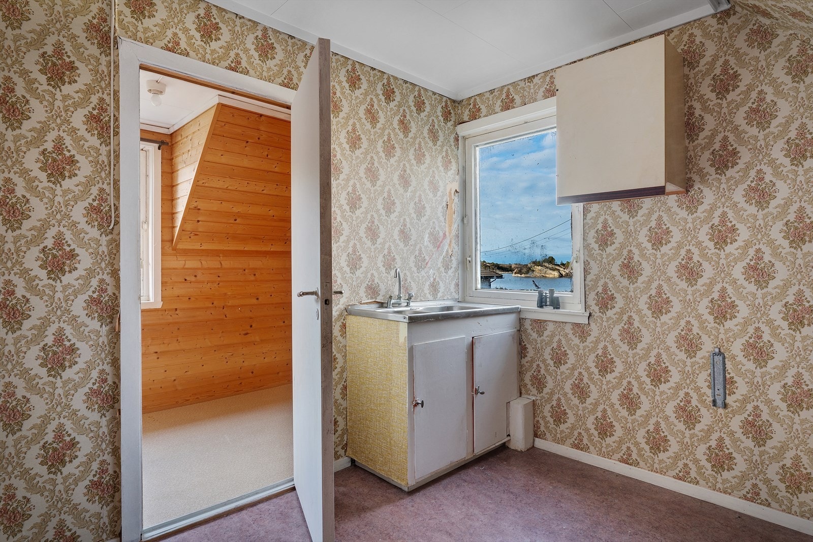 Disponibelt rom Galleribilde