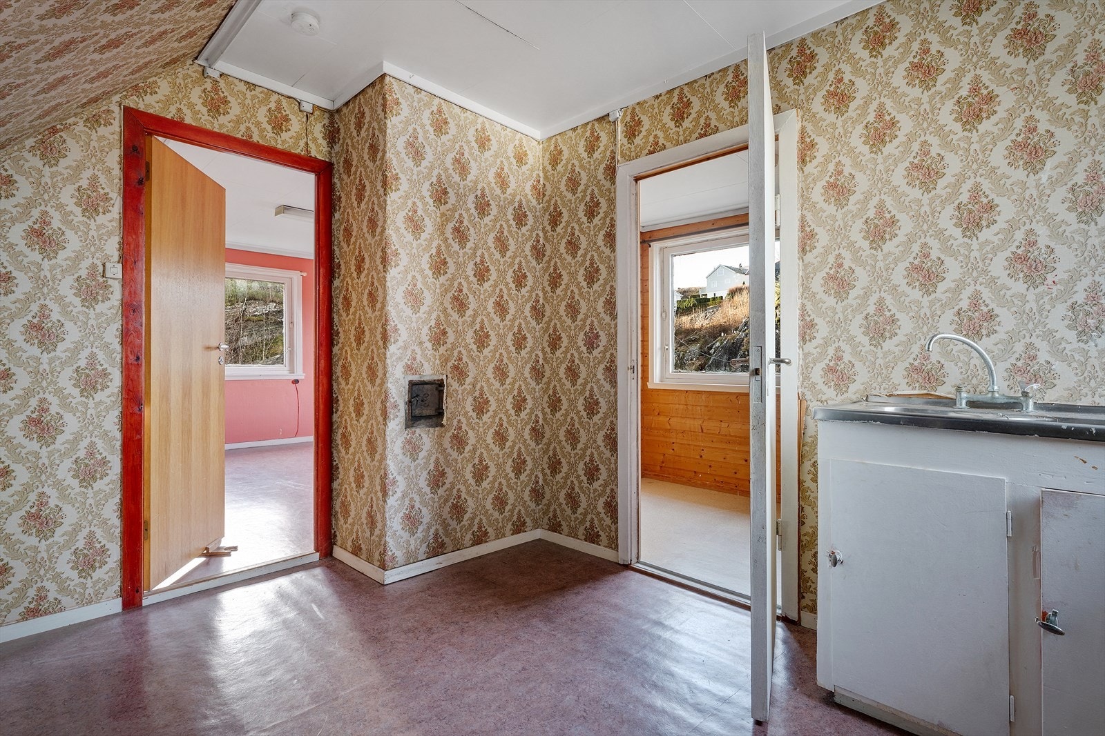 Disponibelt rom Galleribilde