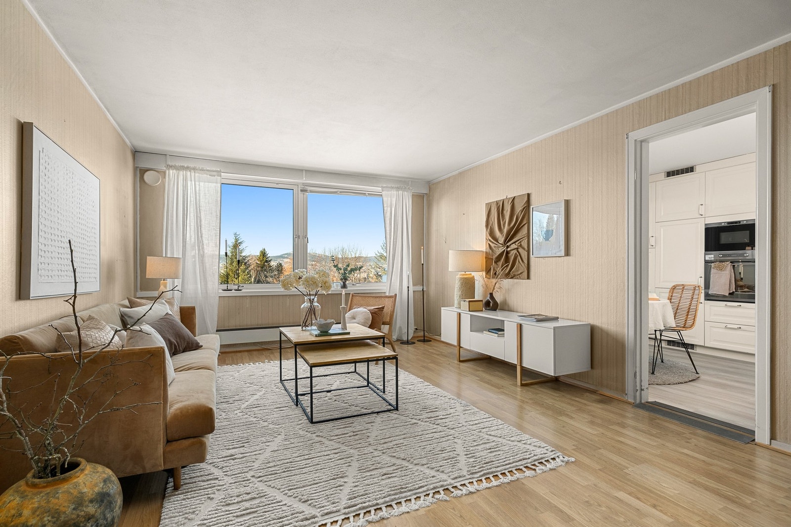 Stor og romslig stue på 29 kvm. Galleribilde