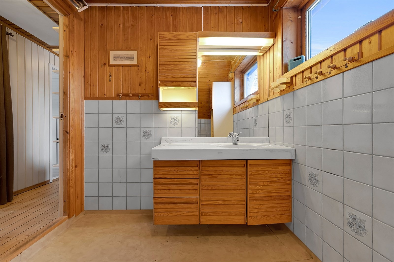 Romslig bad. Galleribilde