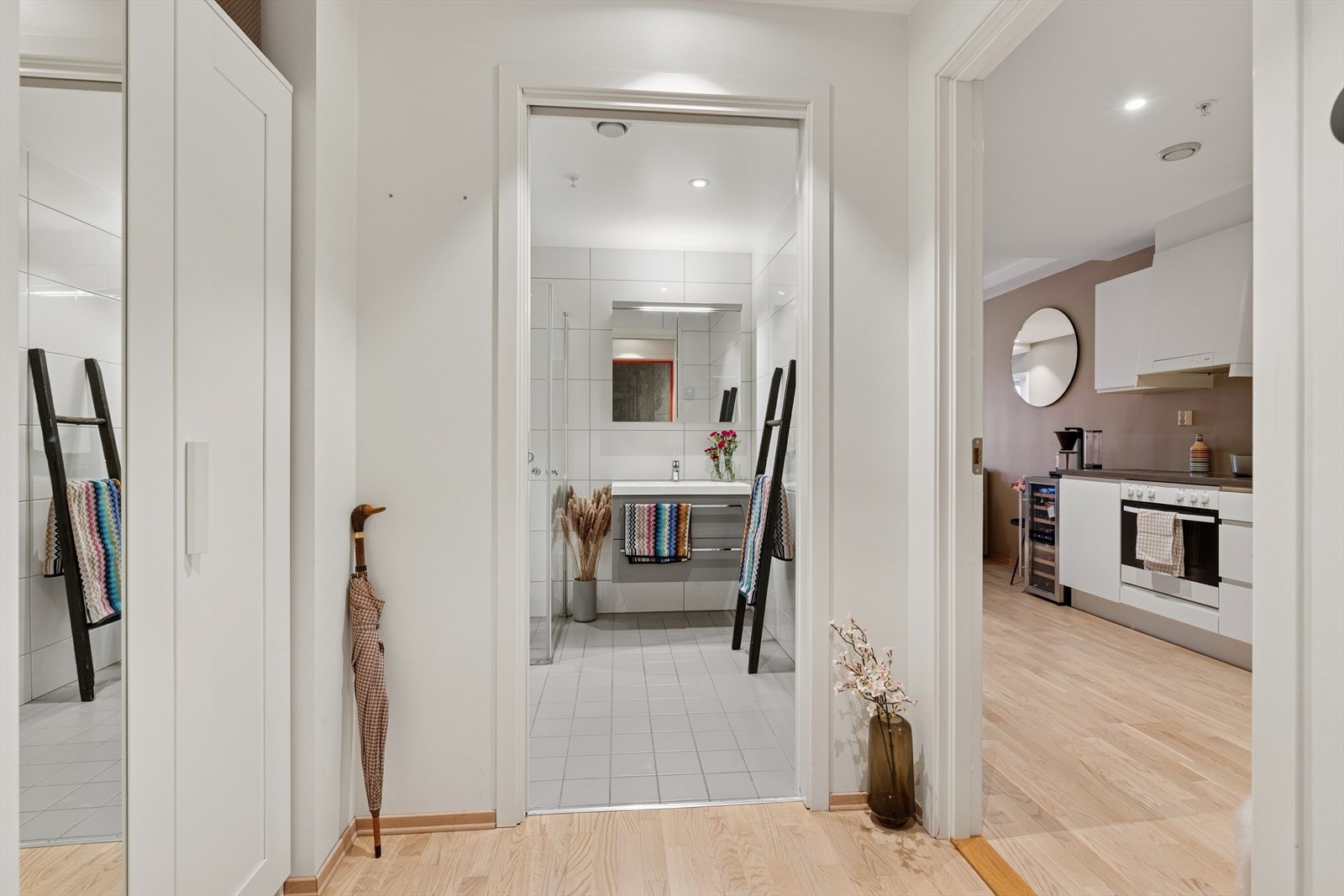 Entrè. Galleribilde