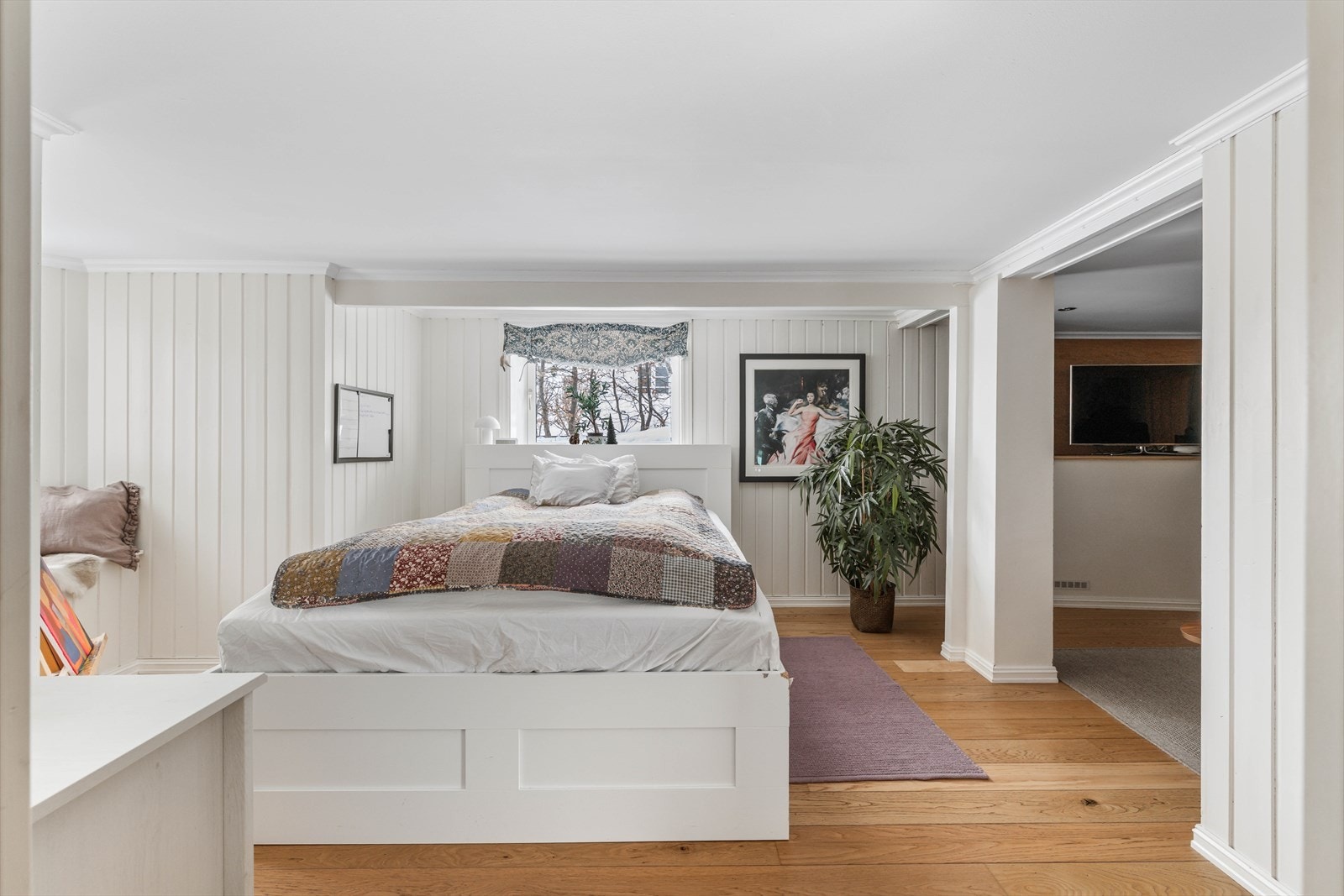 I kjelleren er det idag innredet et soverom, men dette er ikke omsøkt/godkjent til varig opphold Galleribilde