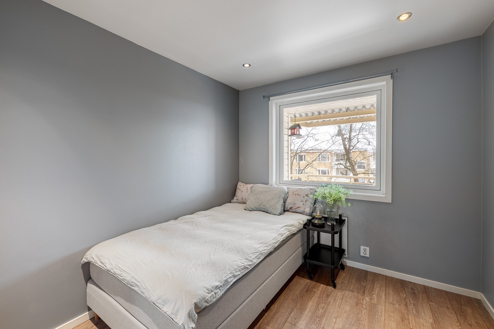 Soverom to passer utmerket til et gjesterom, kontor eller barnerom. Galleribilde