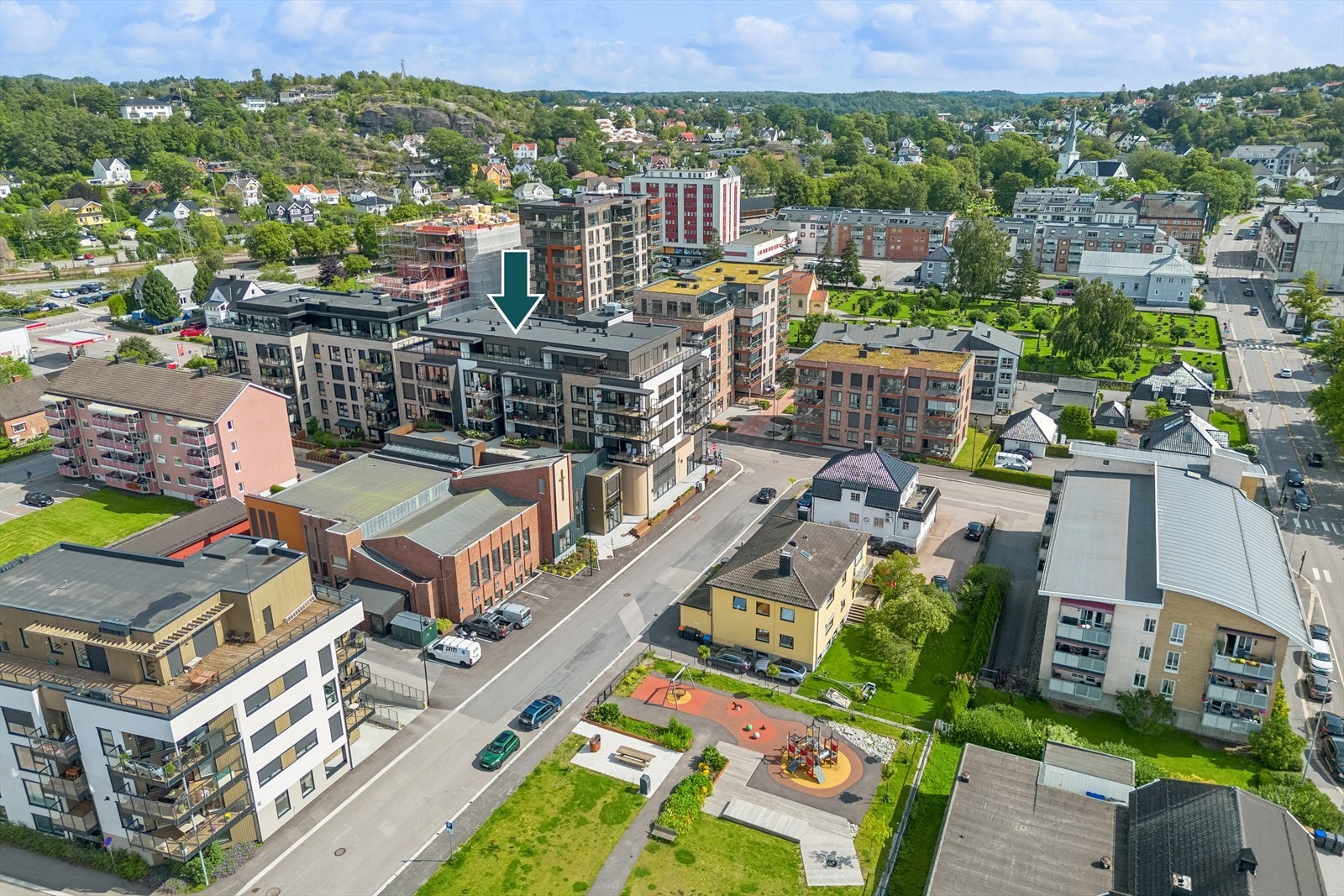 Rett utenfor sentrumskjernen bor du godt! Galleribilde