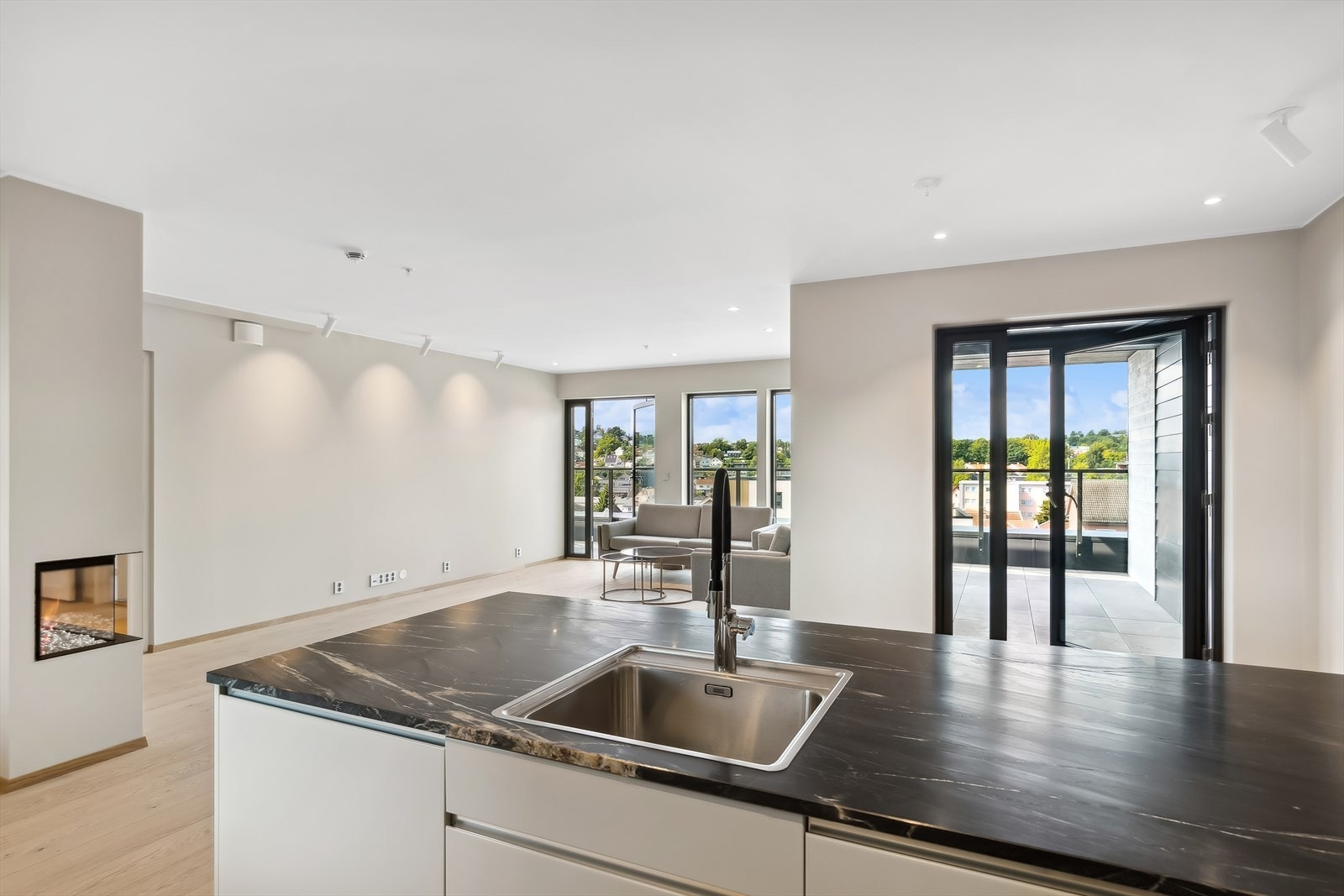 "Quartz Belvedere" stein som benkeplater. Galleribilde