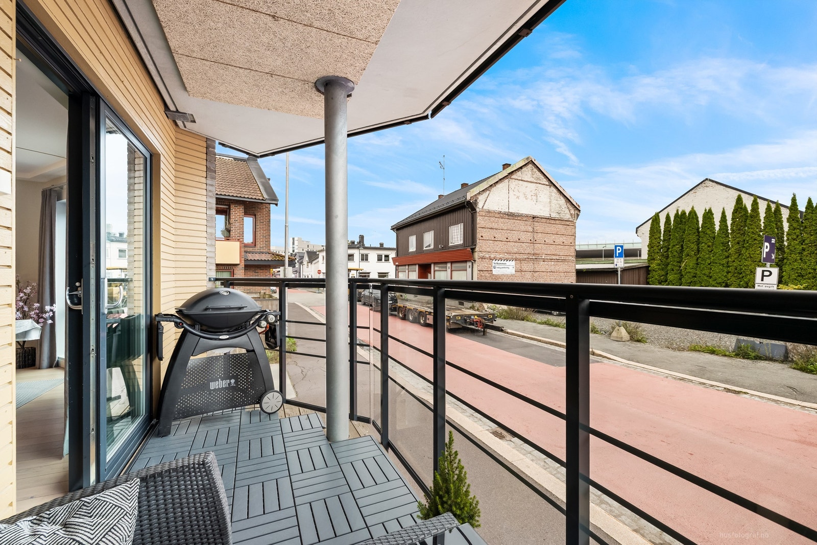 Overbygget sydvendt balkong på ca. 7 kvm Galleribilde