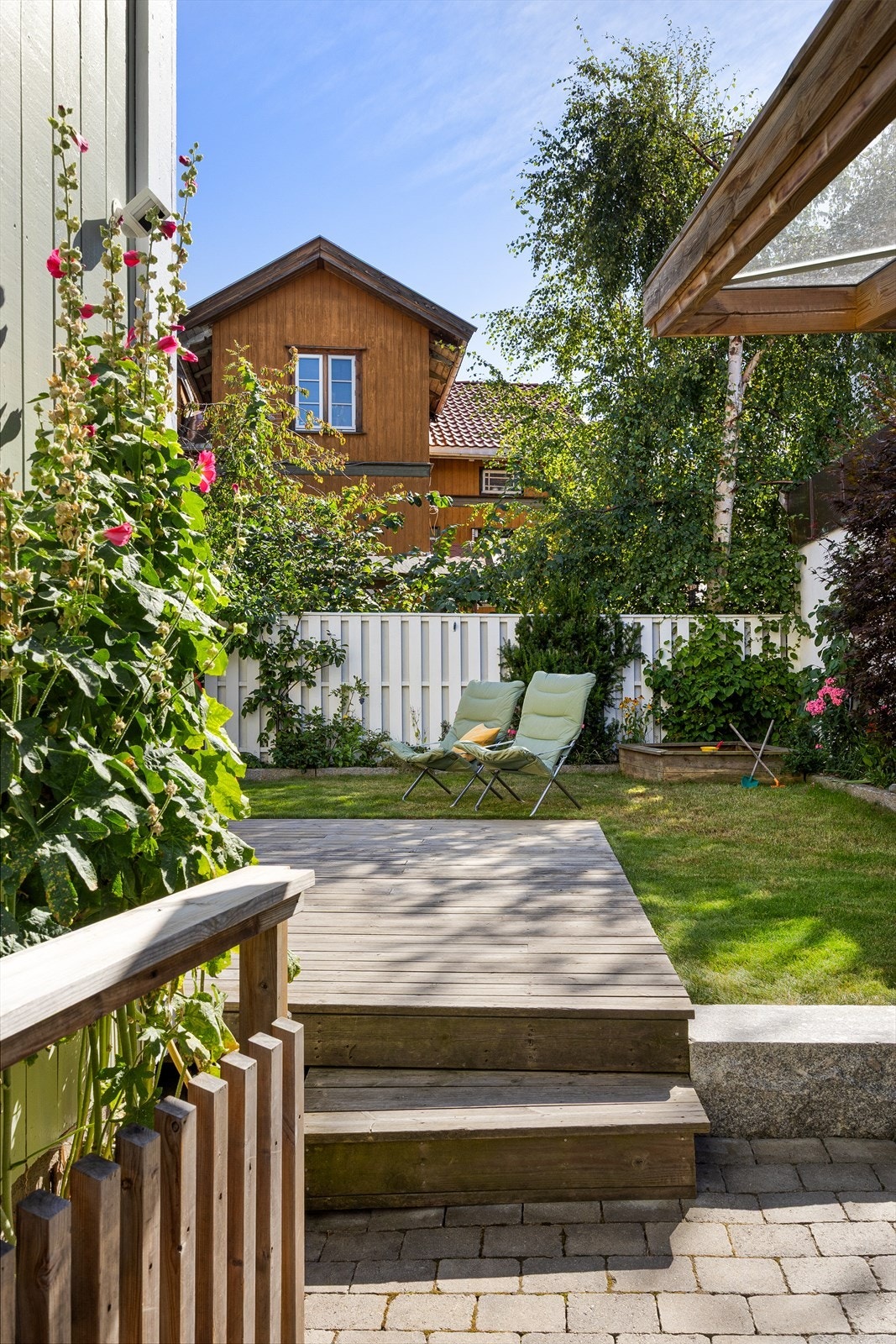 Her får du en grønn, privat og solrik oase midt i byen. Galleribilde
