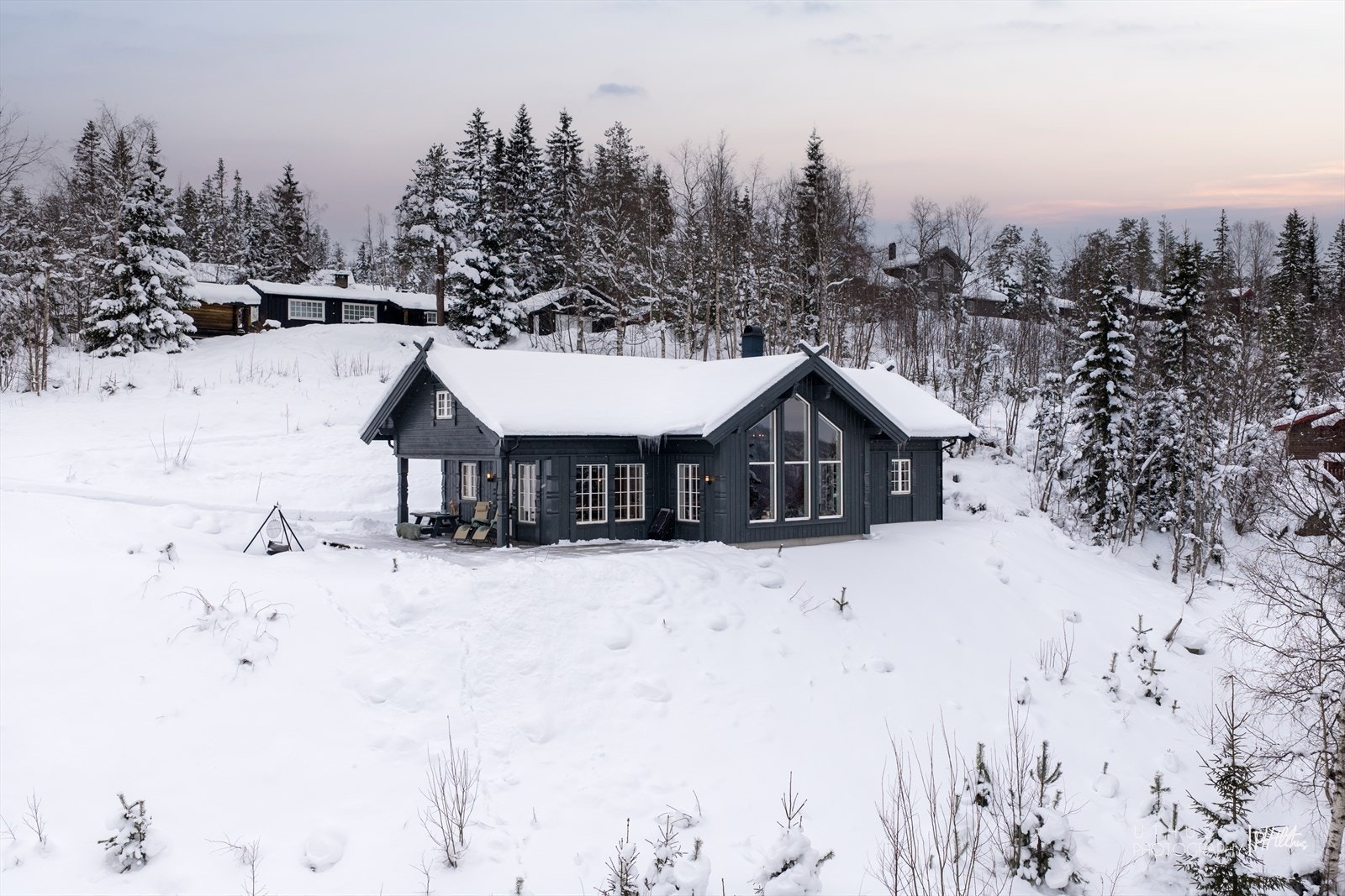 Velkommen til Norehammarlia 53! Foto: Uthus Galleribilde