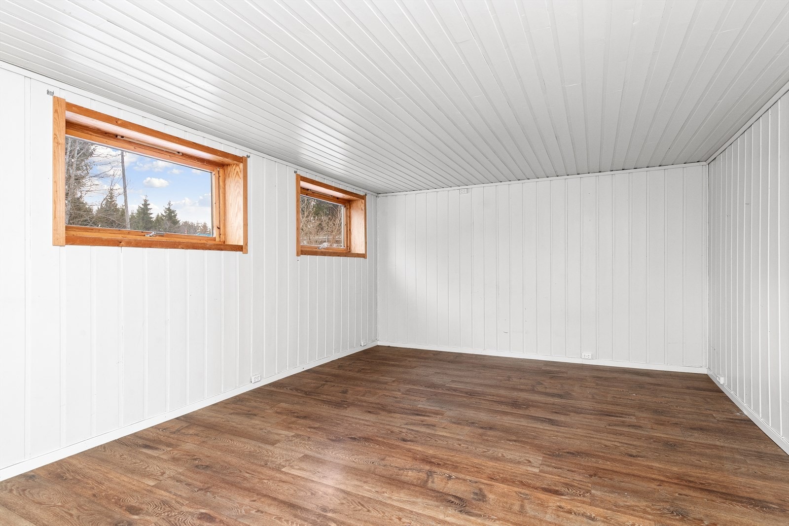 Disp. rom underetasje Galleribilde