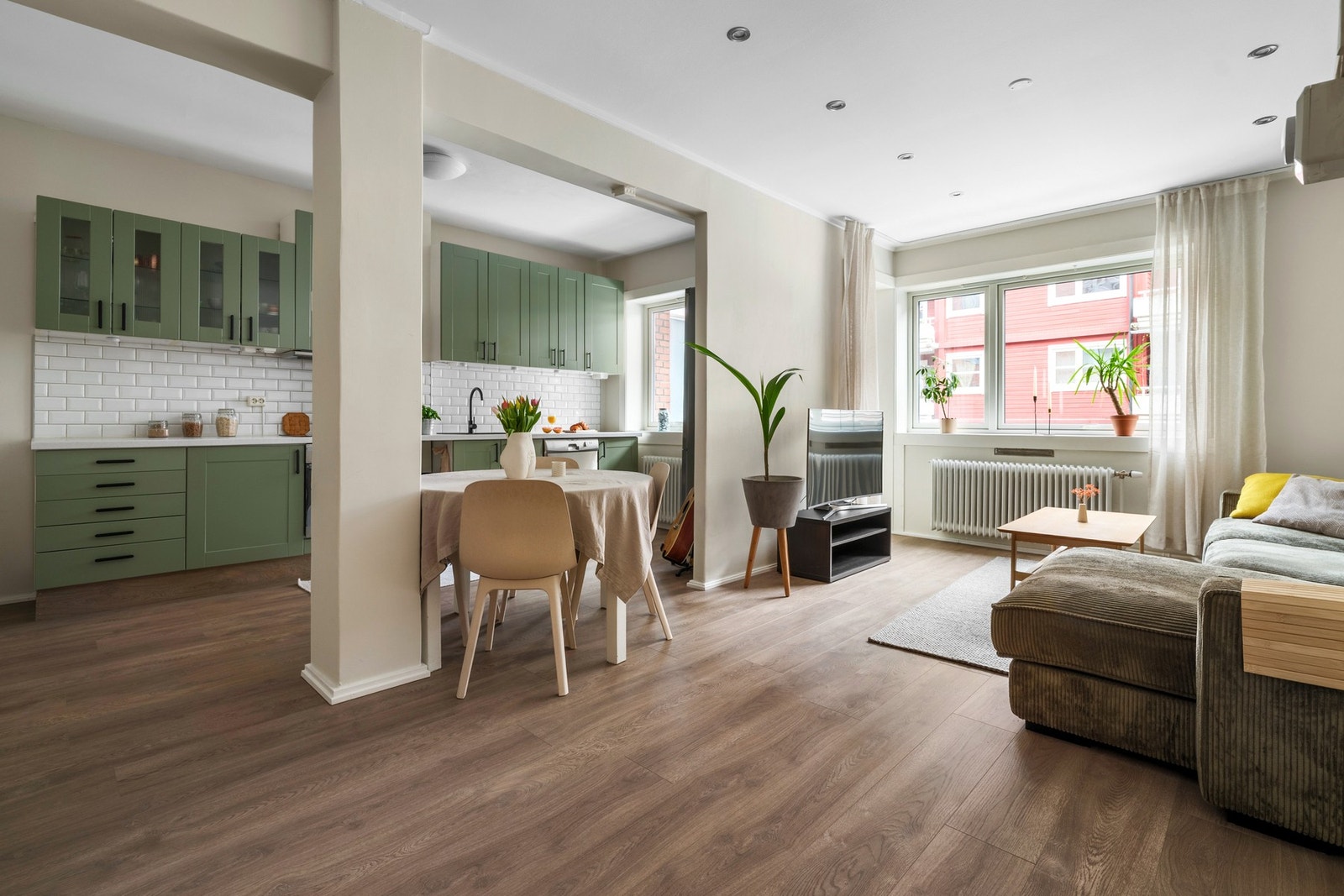 Velkommen til Brinken 16A - en innbydende 2-roms i et attraktivt og sentrumsnært boligområde. Foto: Henrik Sporsheim / Tigerstaden Boligfoto Galleribilde