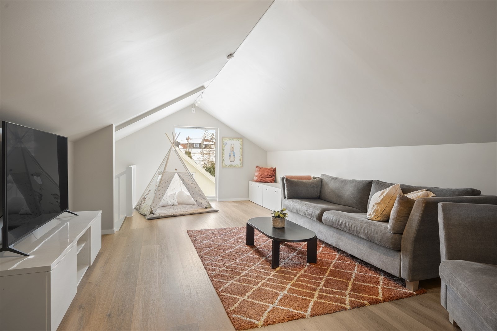 Allrom loftetasje (ikke bruksendret) Galleribilde