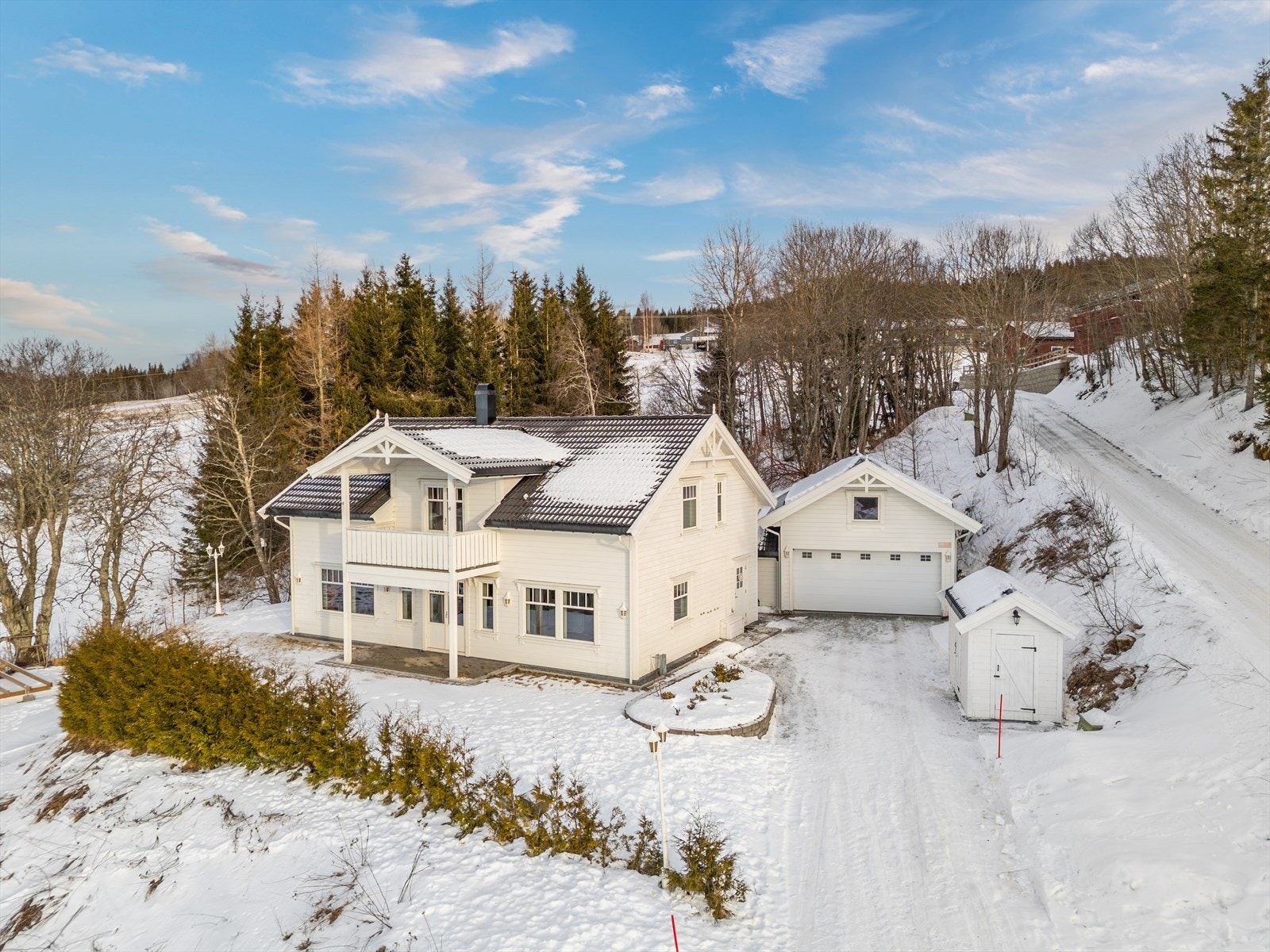 Åsbygdvegen 358 - Flott familiebolig med herlig utsikt og solforhold Galleribilde