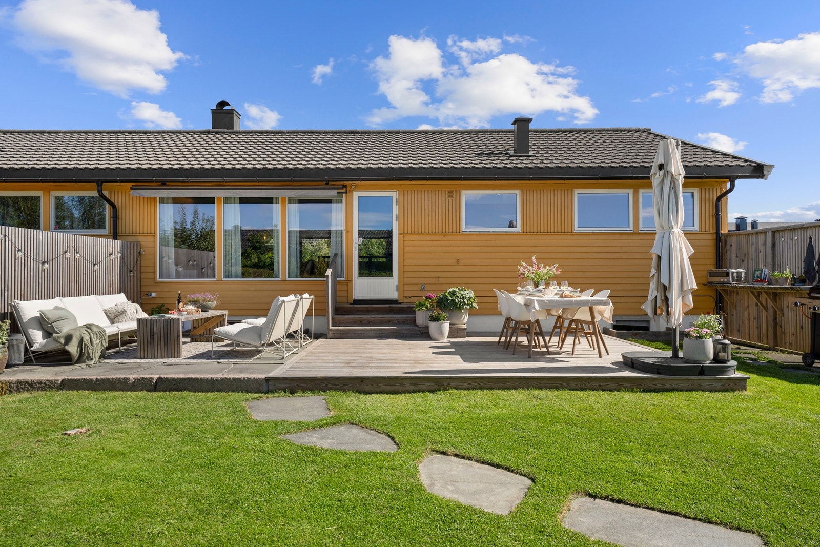 PrivatMegleren v/Oskar Wøien har gleden av å presentere von Øtkens vei 48C! Foto: Noah Spange Galleribilde
