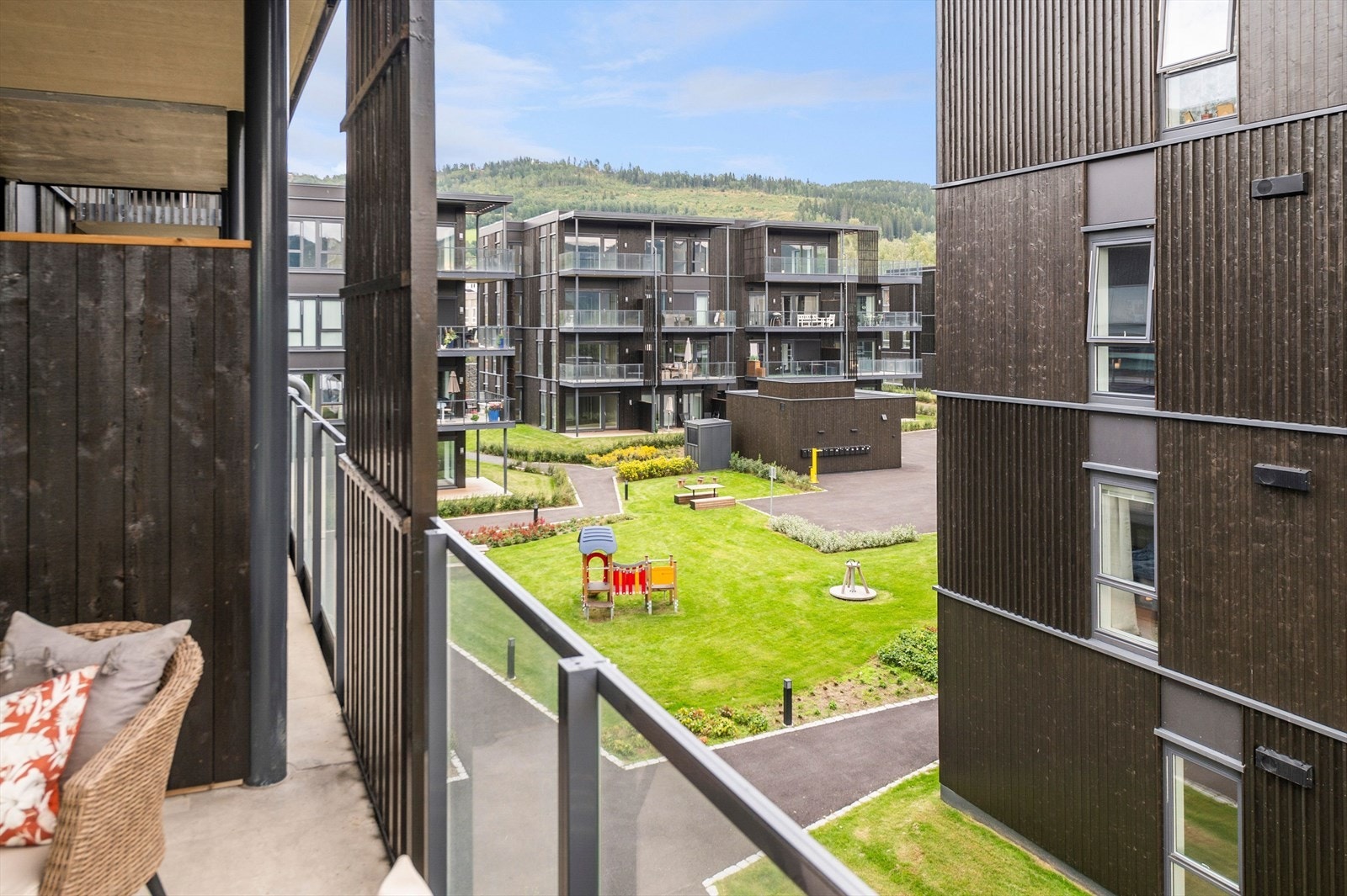 Utsyn til fellesareal Galleribilde