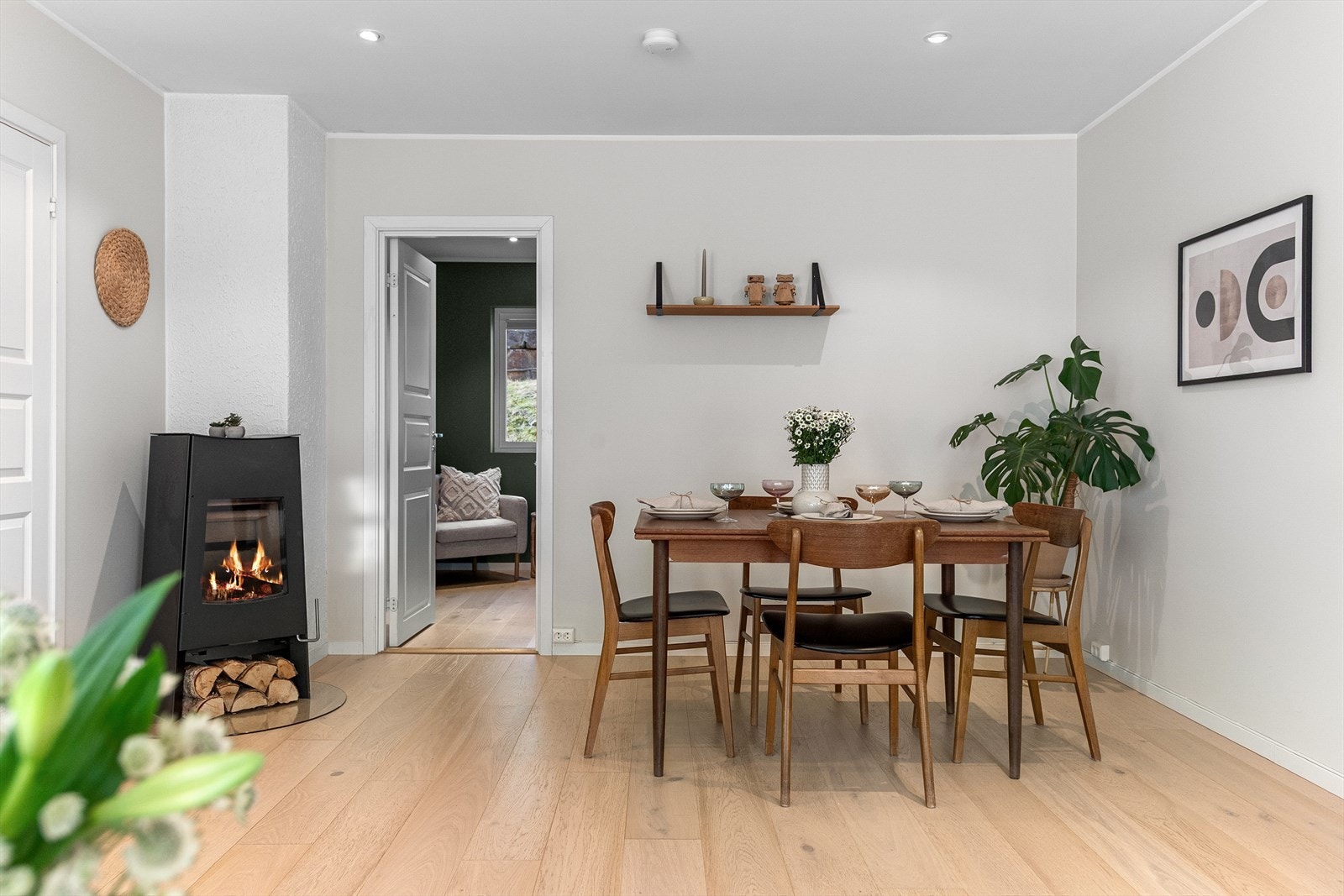 - Inviter venner og familie til hyggelige middager - Galleribilde