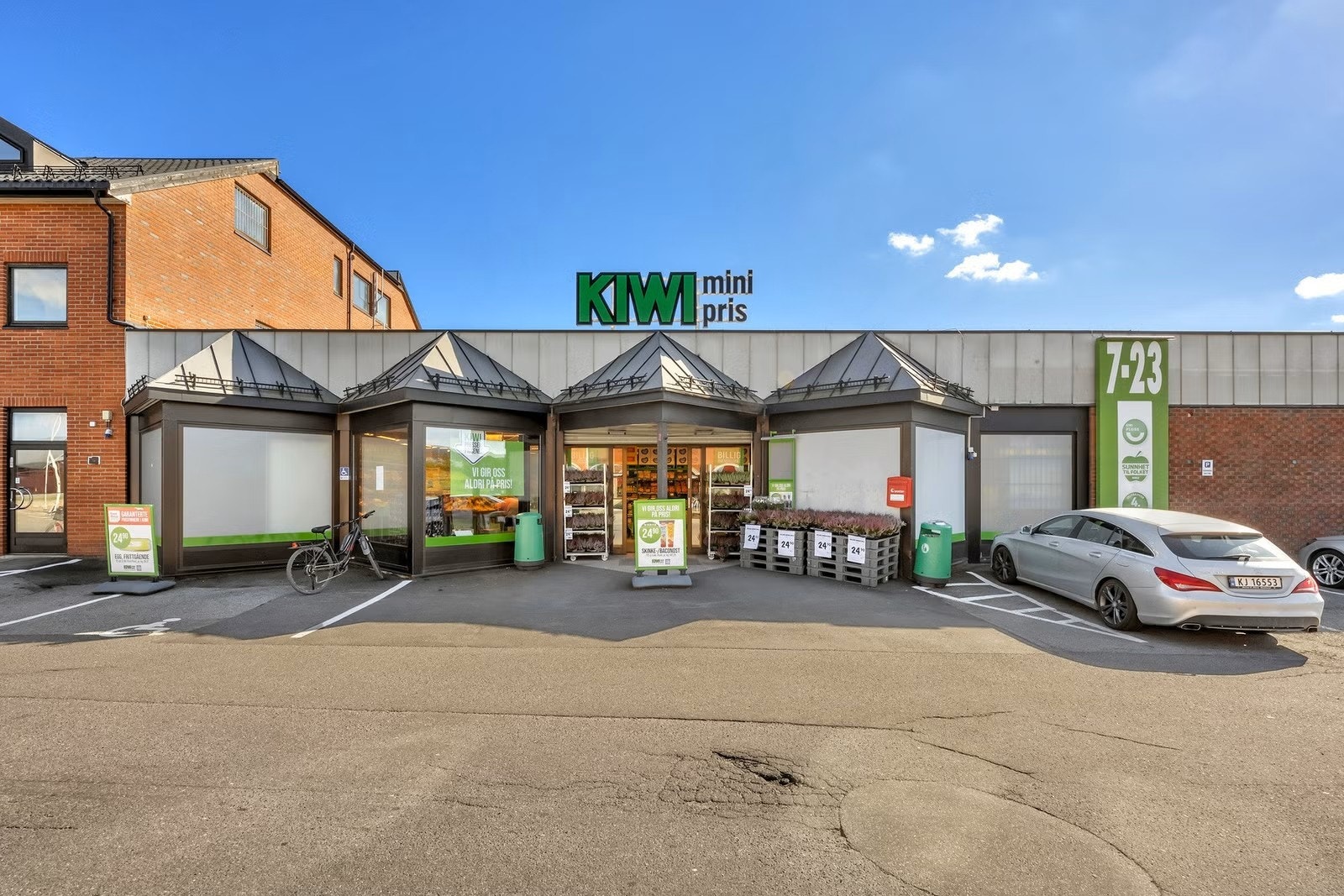 Nærmeste matbutikk bare noen minutter unna. Galleribilde