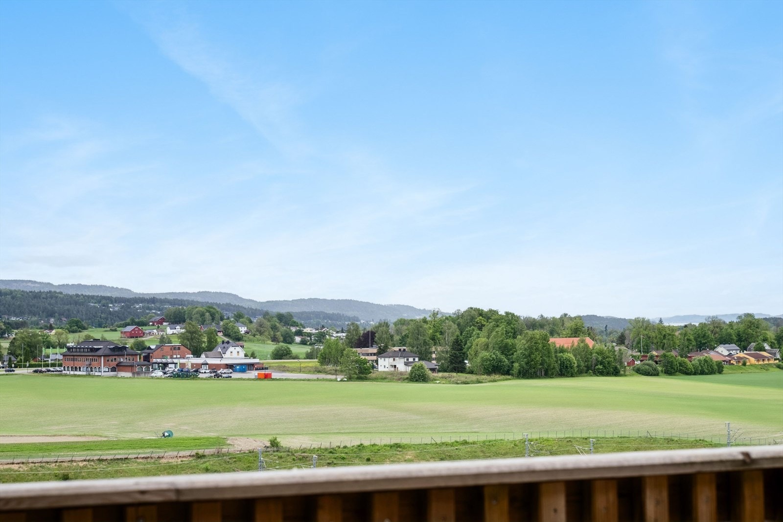 Utsikt fra terrassen. Galleribilde