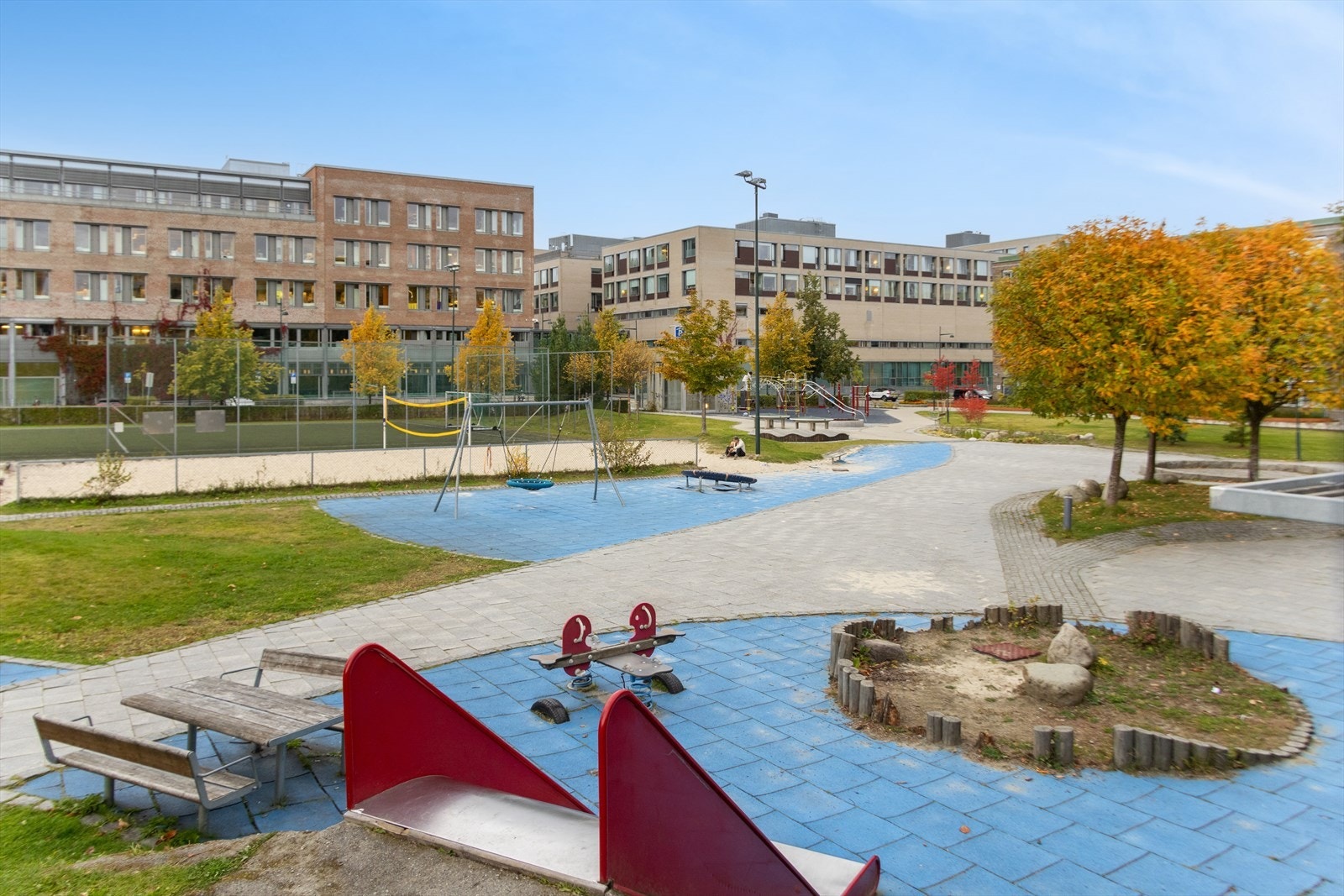 Nærhet til St. Olavs hospital og grønne rekreasjonsområder i umiddelbar nærhet. Galleribilde