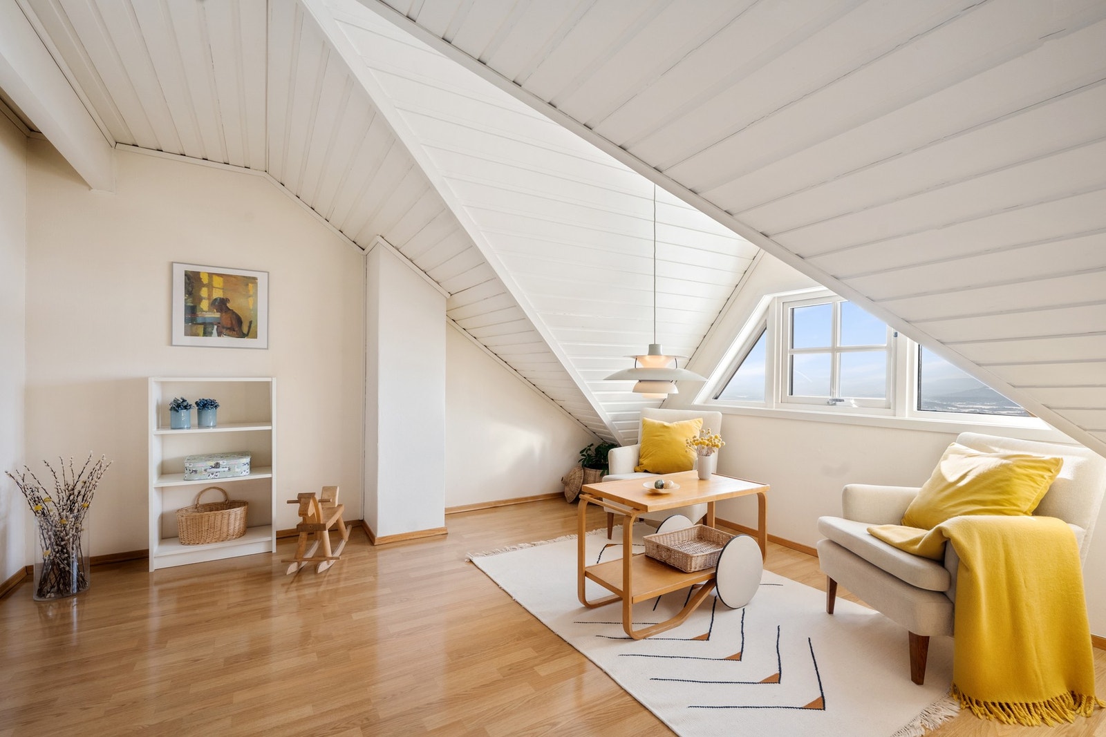 Fin og luftig loftstue Galleribilde