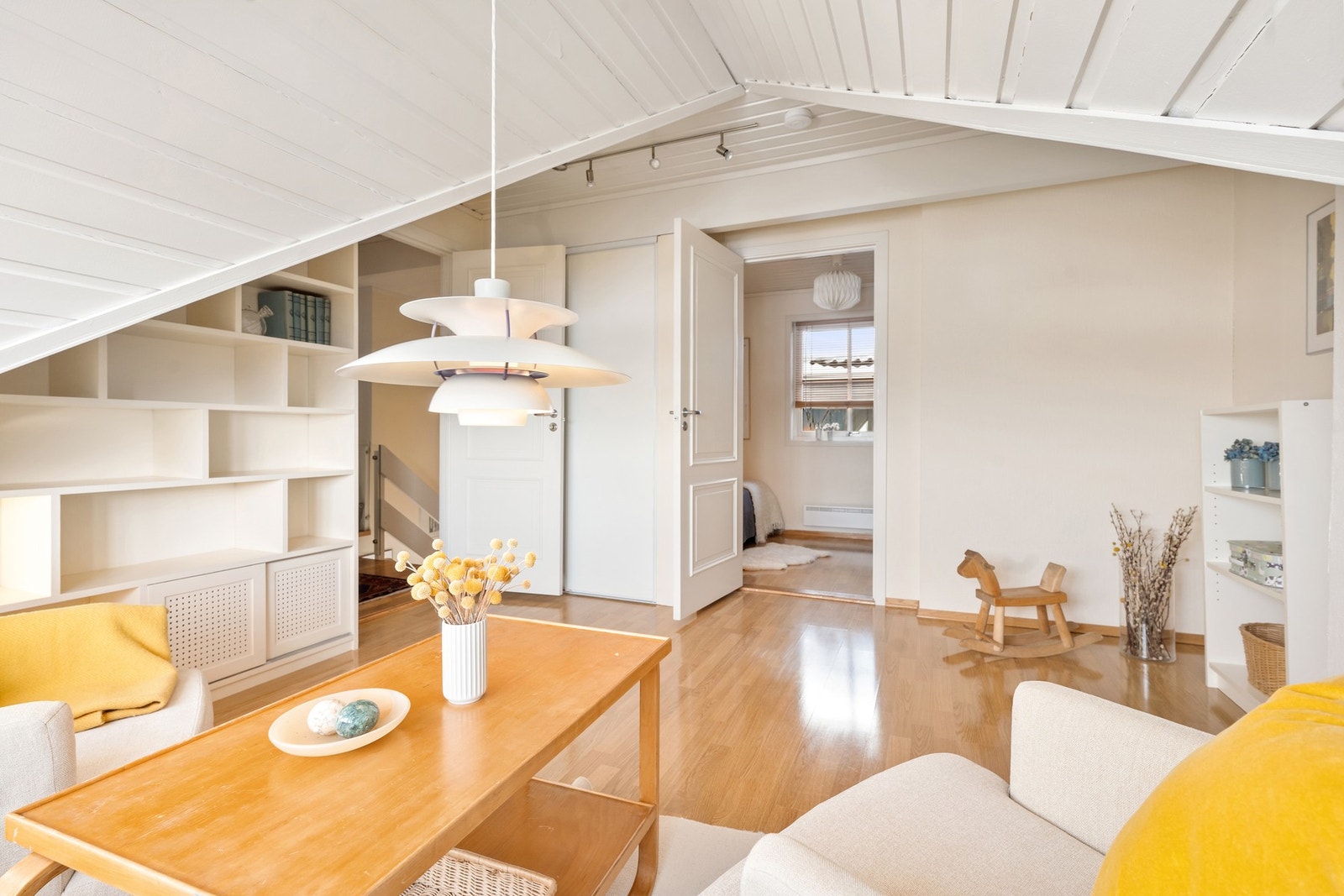 Den gode takhøyden gir både karakter og en god romfølelse Galleribilde