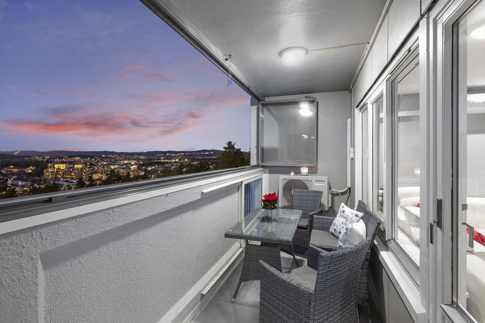 Her har man ypperlige solforhold med lang solgang. Galleribilde