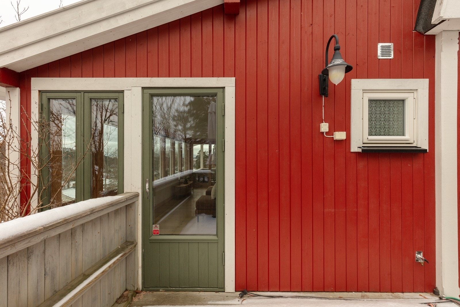 Detalj av fasaden mot en av balkongene. Galleribilde