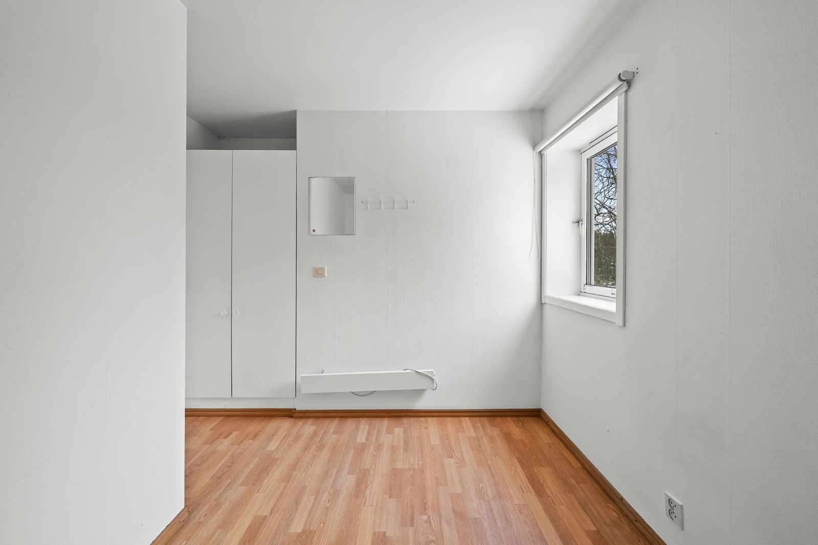 Hovedsoverom har et praktisk kott i tilknytning til rommet. Galleribilde