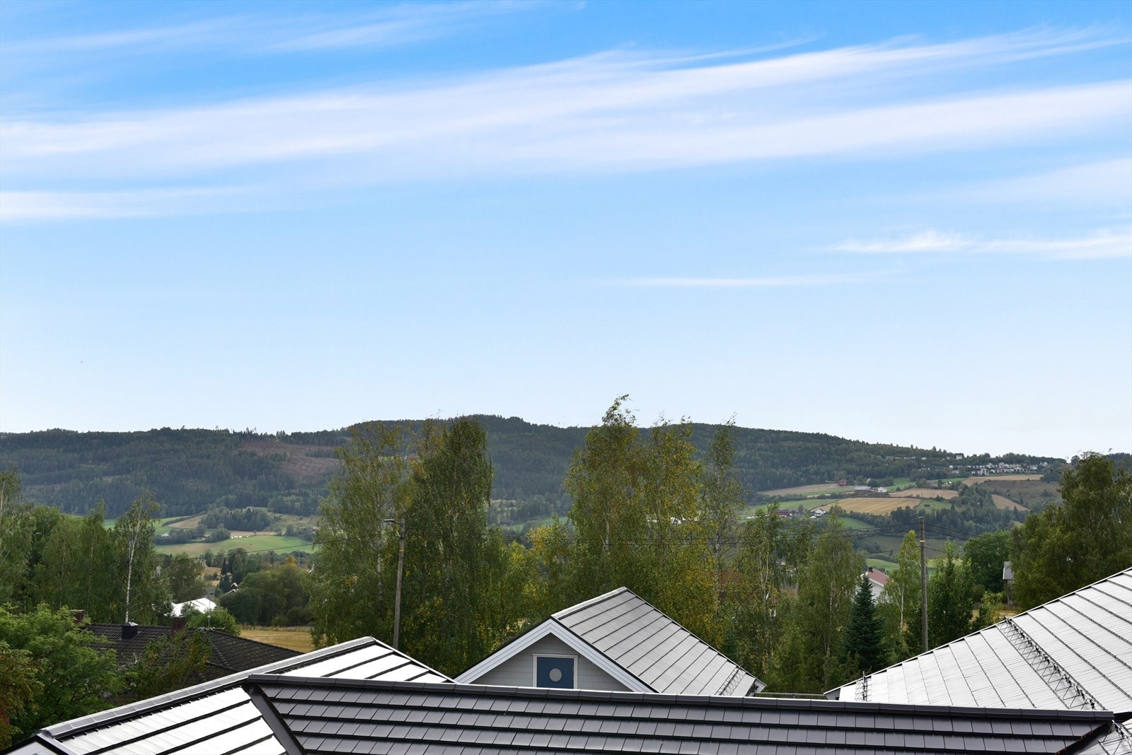 Populære turmål som Sølvsberget og Skjerveknatten ligger i nærheten. Galleribilde