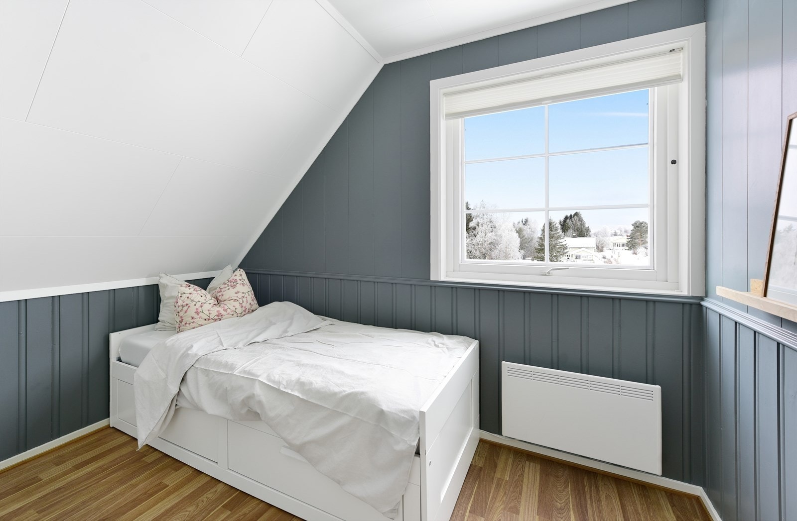 Alle soverommene er av funksjonell størrelse. Galleribilde