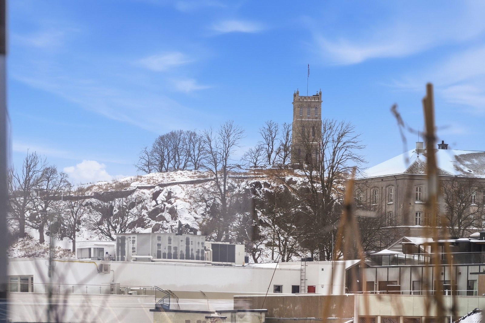 Slottsfjell på vinteren. Galleribilde