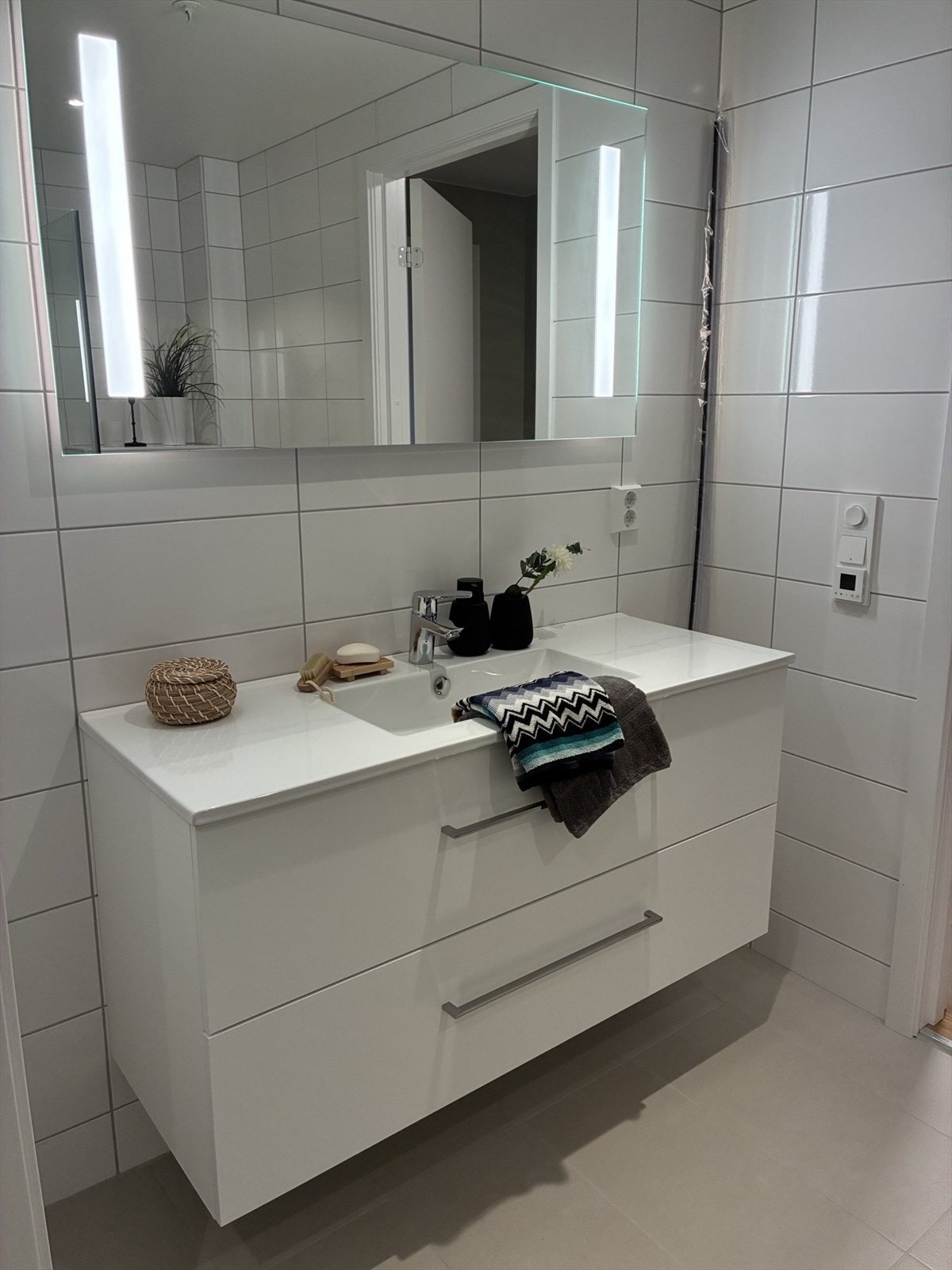 018_Baderom (bilde fra leilighet 2) Galleribilde