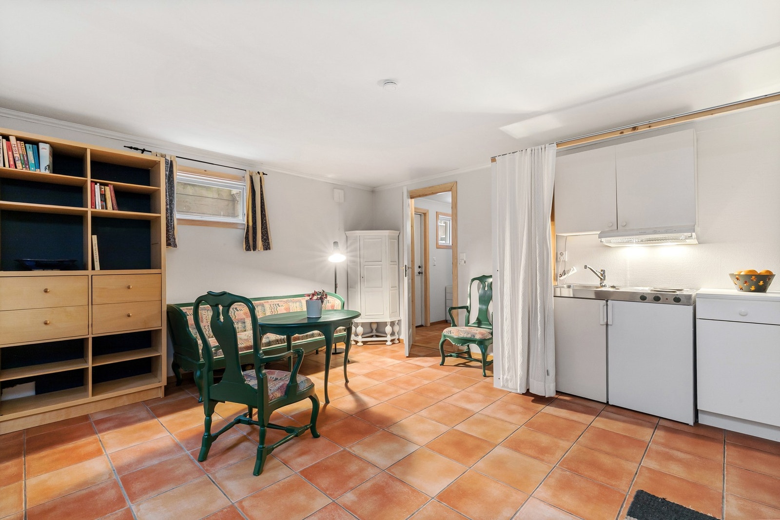 Kjøkken installert. Byggemeldt som hobbyrom. Galleribilde