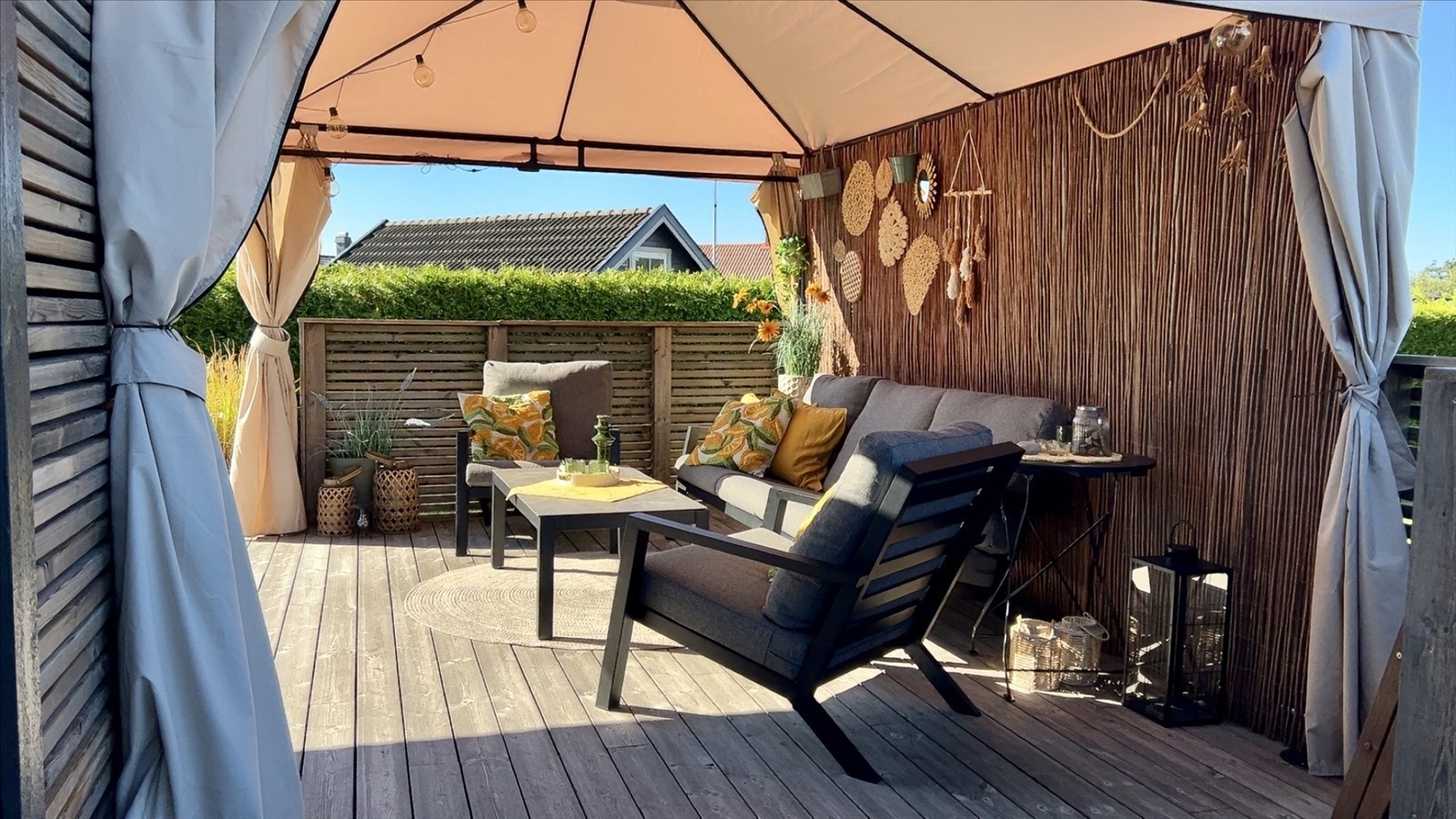 Sommerbilde fra selger. Galleribilde