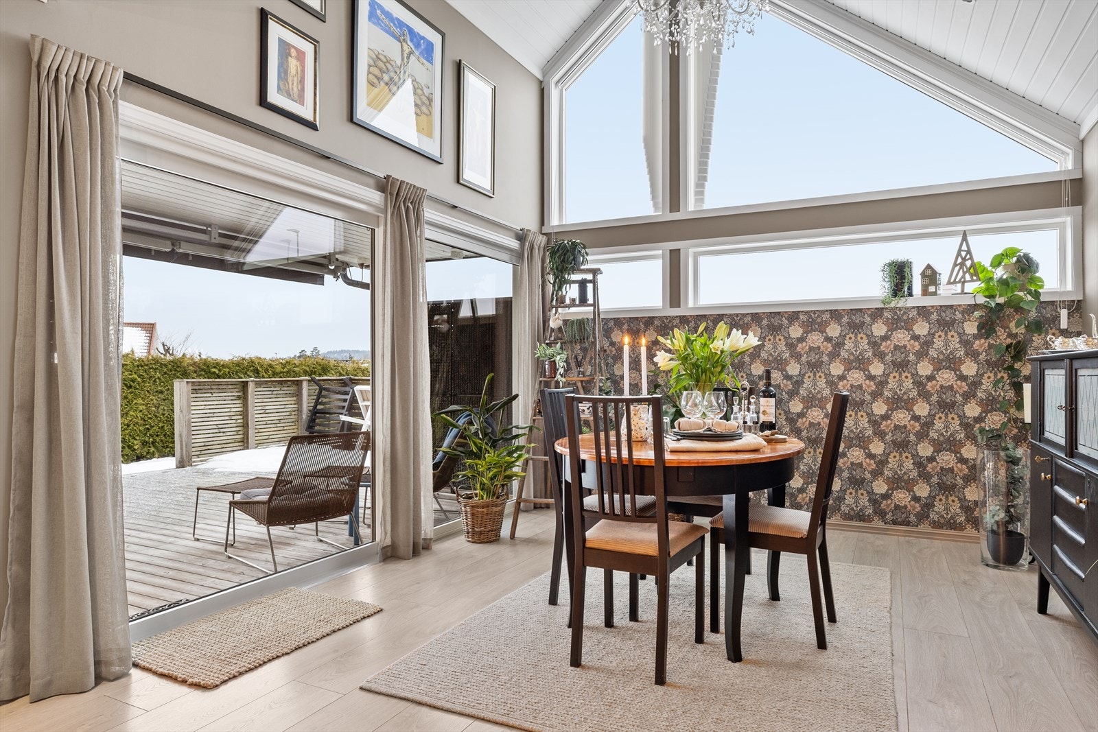 Her kan hele vennegjengen samles, eller familien nyte lange frokoster i helgene. Galleribilde