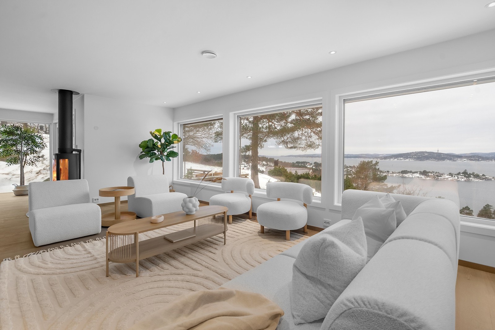 Exbo v/ Marit Havik Staalesen har gleden av å presentere Fuglevikkleiva 8 Galleribilde