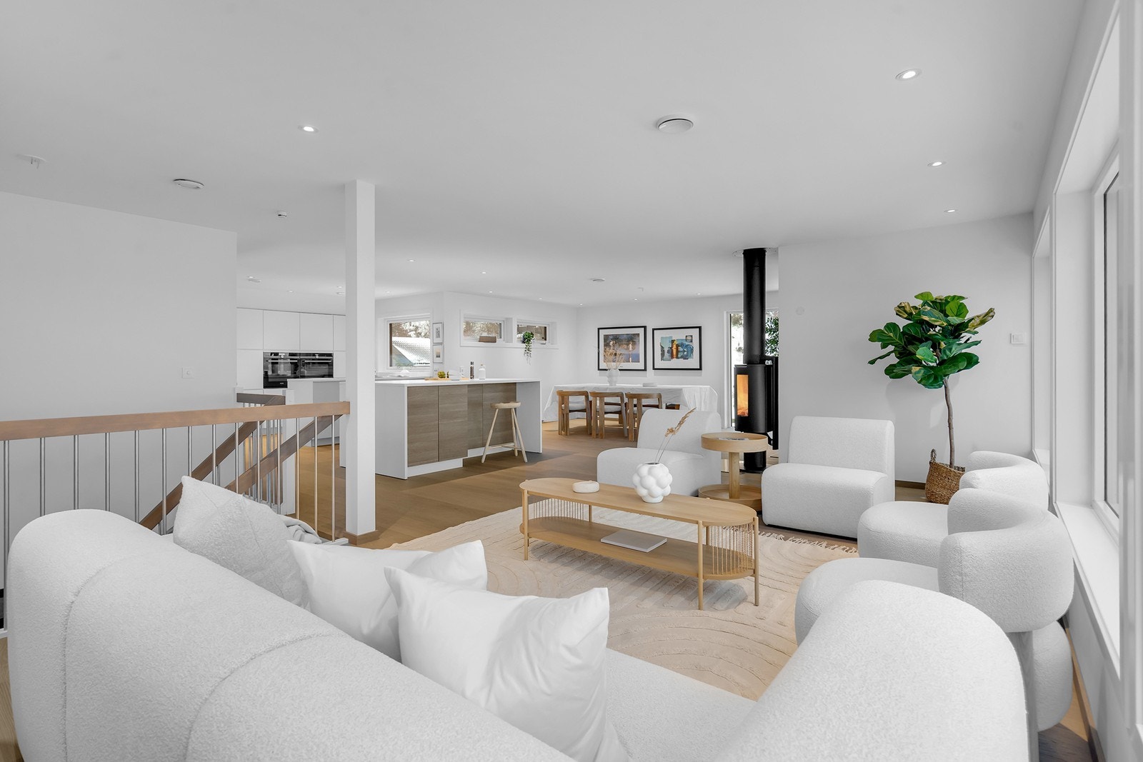 Det er installert balansert ventilasjon og varmepumpe Galleribilde