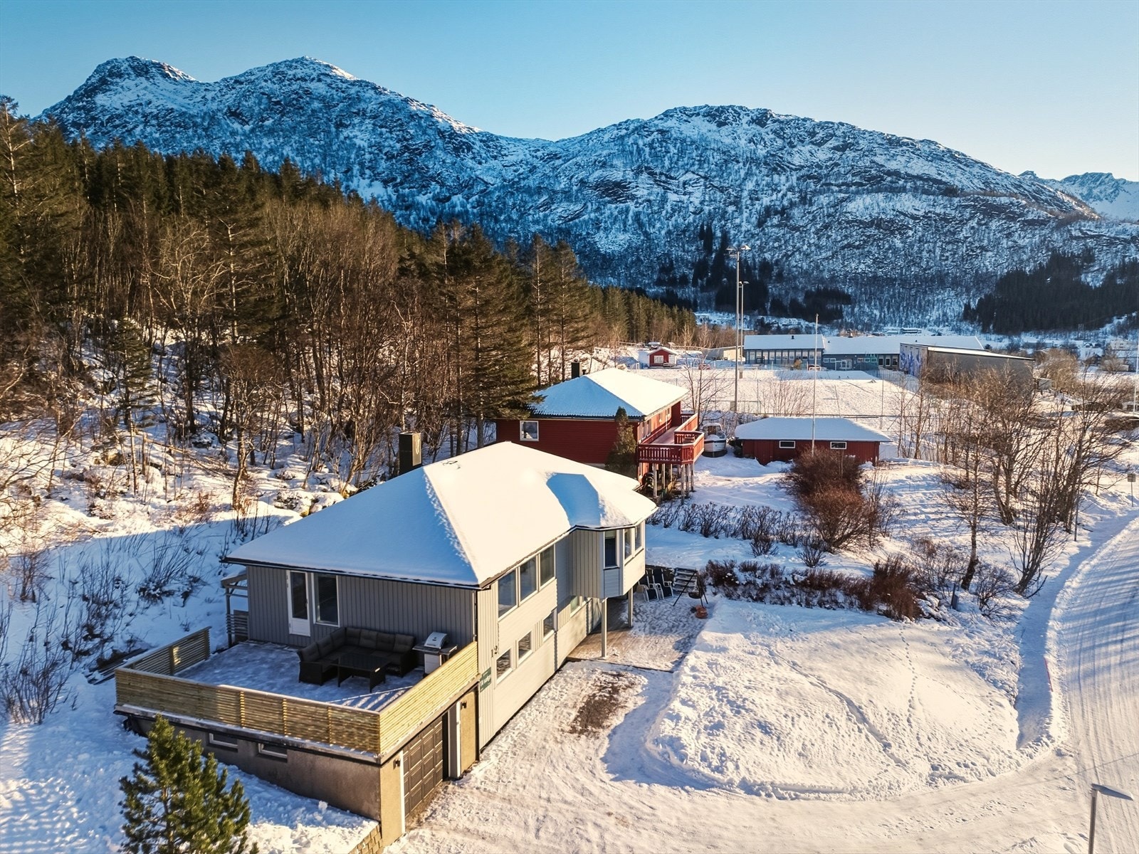 Kort vei til skole- og barnehage. Galleribilde