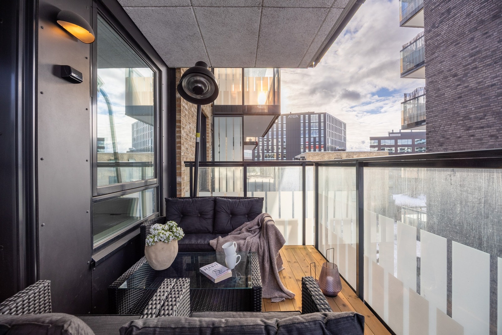 Moderne bygg fra 2020 med gjennomgående høy standard. Galleribilde